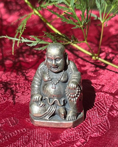 Smiling buddha figure budai - smiling,